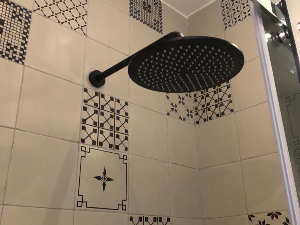 Locus Pendinelli Trani Bed & Breakfast Екстериор снимка